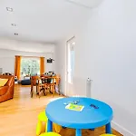 Cascais/lisbon, Private Jacuzzi, Garden, Pool&barbecue House Villa Oeiras