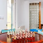 Villa Cascais/lisbon, Private Jacuzzi, Garden, Pool&barbecue House