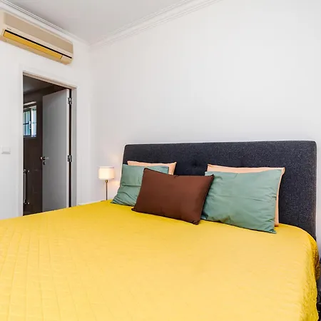 Cascais/lisbon, Private Jacuzzi, Garden, Pool&barbecue House Villa Oeiras